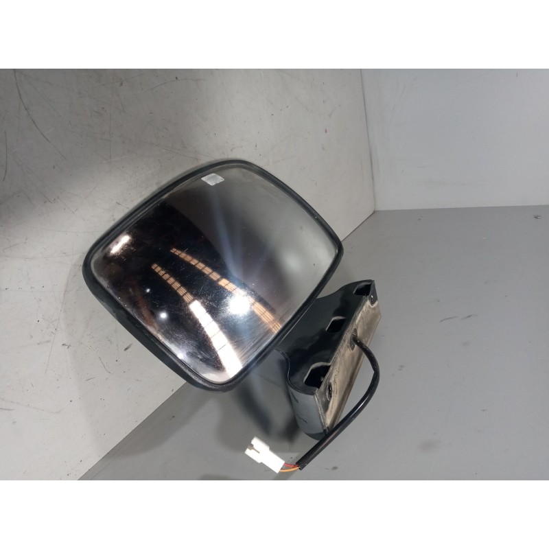 Recambio de retrovisor exterior angular para iveco stralis (as) 12.9 diesel referencia OEM IAM 031031  