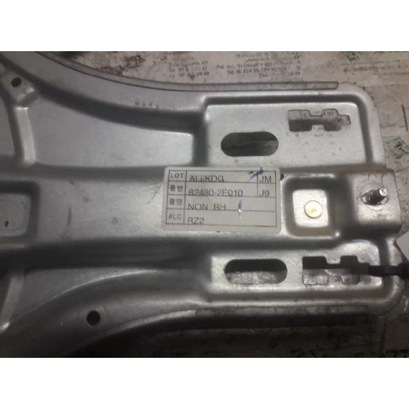 Recambio de elevalunas delantero derecho para hyundai tucson (jm) 2.0 crdi comfort (4wd) referencia OEM IAM 824802F010 - Negro 2