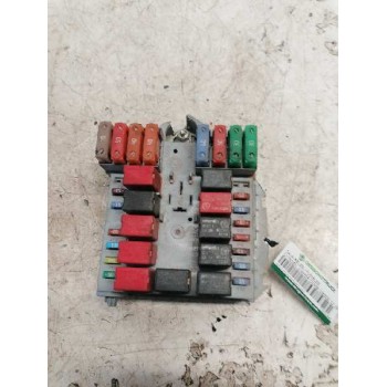 CAJA RELES / FUSIBLES 1332044080 
