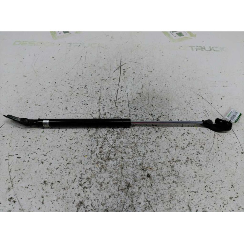 Recambio de amortiguadores maletero / porton para mitsubishi santamo (hyundai) santamo confort referencia OEM IAM   