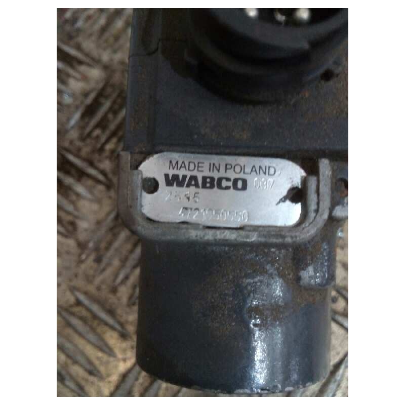 Recambio de valvula aire para iveco stralis (as) fsa t/fp lt 4x2 gran espacio referencia OEM IAM 4721950550  ELECTRO VALVULA ABS 2