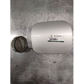 TAPA EXTERIOR COMBUSTIBLE 