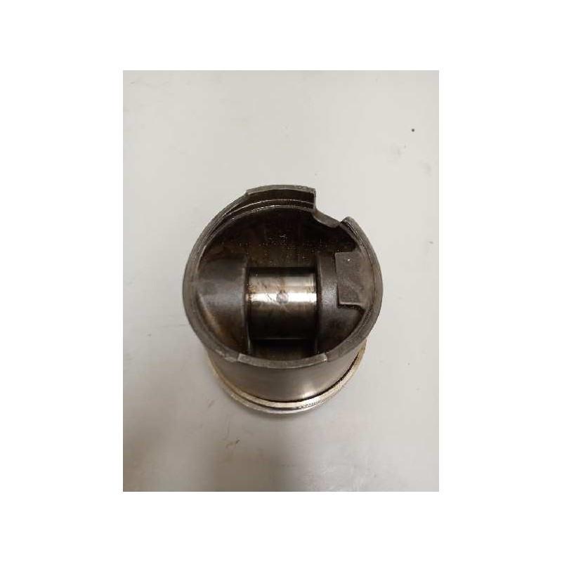 Recambio de piston para renault hr 400.18 / 26 premium e2 fsa modelo 400.18 t 288 kw corto referencia OEM IAM 3