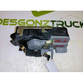 Recambio de cerradura puerta trasera derecha para peugeot 206 berlina e-music referencia OEM IAM 913887  