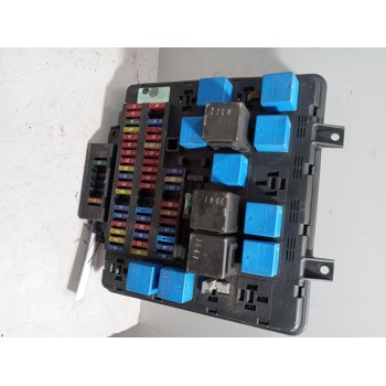 CAJA RELES / FUSIBLES 5010392687D 