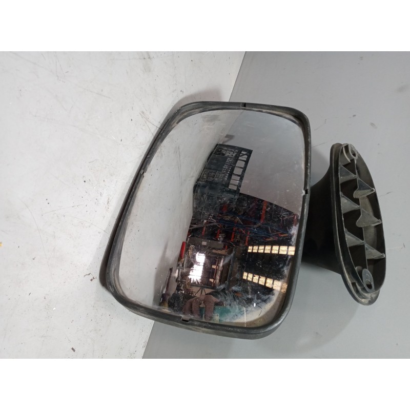 Recambio de retrovisor exterior angular para daf serie lf55.xxx desde 06 referencia OEM IAM 02801  