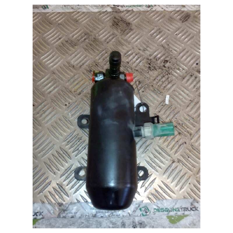 Recambio de filtro secante para renault premium route 2006 fas 4x2 larga distancia referencia OEM IAM 5010563591  7421066852 - Rojo 2