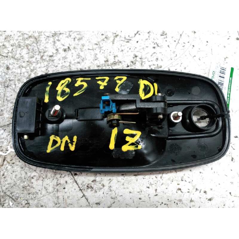 Recambio de maneta exterior delantera izquierda para nissan primastar (x83) avantour 7 asientos distancia entre ejes corta 2,84t - Blanco 2