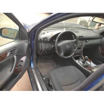 mercedes-benz clase c (w203) berlina del año 2002