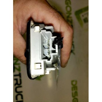 Recambio de luz interior para peugeot 206 berlina e-music referencia OEM IAM 6362K9  