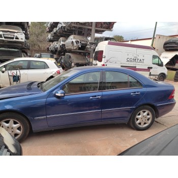 mercedes-benz clase c (w203) berlina del año 2002
