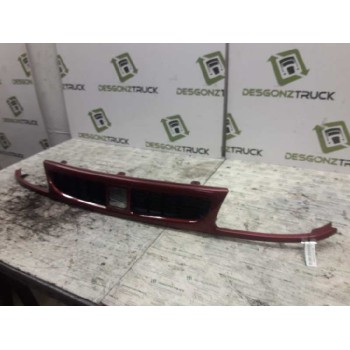 Recambio de rejilla delantera central para seat cordoba berlina (6k2) glx referencia OEM IAM   