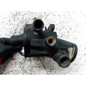 Recambio de cuerpo termostato para seat ibiza (6k1) signo referencia OEM IAM 032121111D  
