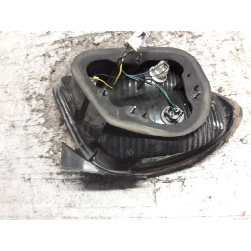 Recambio de piloto trasero derecho para hyundai coupe (j2) 1.6 fx coupe referencia OEM IAM - Gris 2