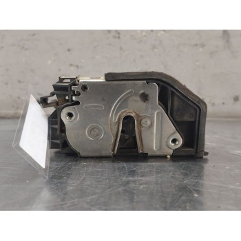 Recambio de cerradura puerta delantera izquierda para bmw serie 1 berlina (e81/e87) 120d referencia OEM IAM 7167077  