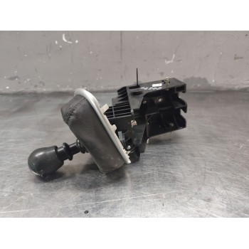 Recambio de palanca cambio para renault scenic ii grand confort dynamique referencia OEM IAM 8200219060  