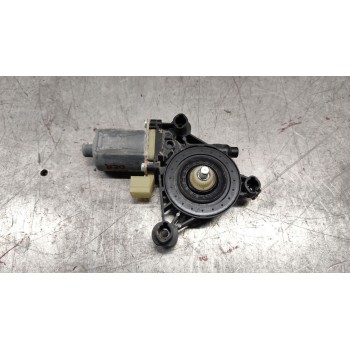 MOTOR ELEVALUNAS DELANTERO DERECHO 5Q0959802B 