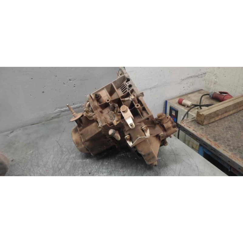 Recambio de caja cambios para citroën xsara berlina 1.9 turbodiesel referencia OEM IAM 20TA20 2