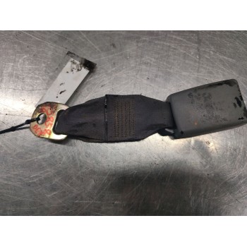 Recambio de enganche cinturon trasero derecho para toyota rav 4 ii (_a2_) 2.0 4wd (aca21, aca20) referencia OEM IAM   