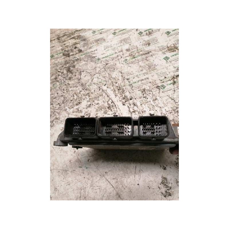 Recambio de centralita motor uce para ford focus berlina (cap) ambiente (d) referencia OEM IAM 4M5112A650JK 5WS40303J 2