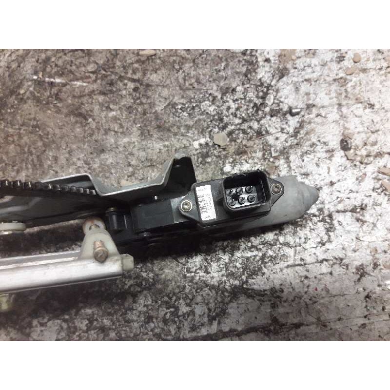 Recambio de elevalunas delantero izquierdo para opel astra g berlina referencia OEM IAM 104599102 6 PINS - Blanco 2