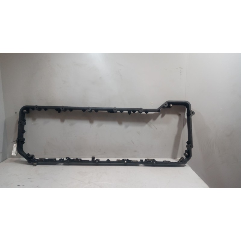Recambio de tapa balancines para renault serie t 10.8 diesel referencia OEM IAM 7422199054  