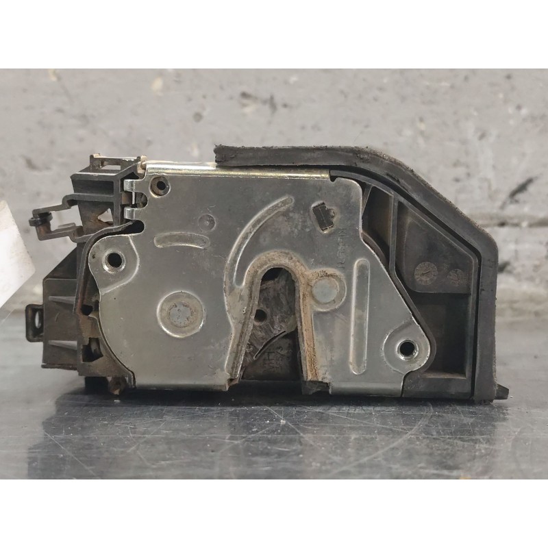 Recambio de cerradura puerta trasera izquierda para bmw serie 1 berlina (e81/e87) 120d referencia OEM IAM 7167069 - Gris 6