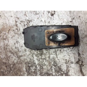 MANDO ELEVALUNAS DELANTERO DERECHO 9358027000 7 PINS 
