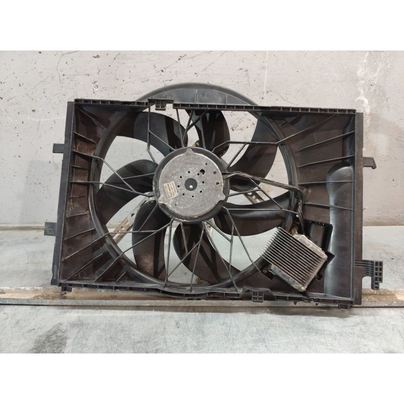 Recambio de electroventilador para mercedes-benz clase c (w203) berlina 2.2 cdi cat referencia OEM IAM A2035000183KZ - Granate 2