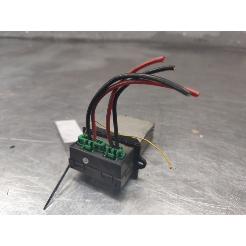 Recambio de resistencia calefaccion para renault scenic ii grand confort dynamique referencia OEM IAM F657165W  