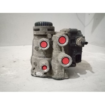 Recambio de valvula aire para daf serie xf106 referencia OEM IAM 1747137 VALVULA CONTROL REMOLQUE 4802040310
