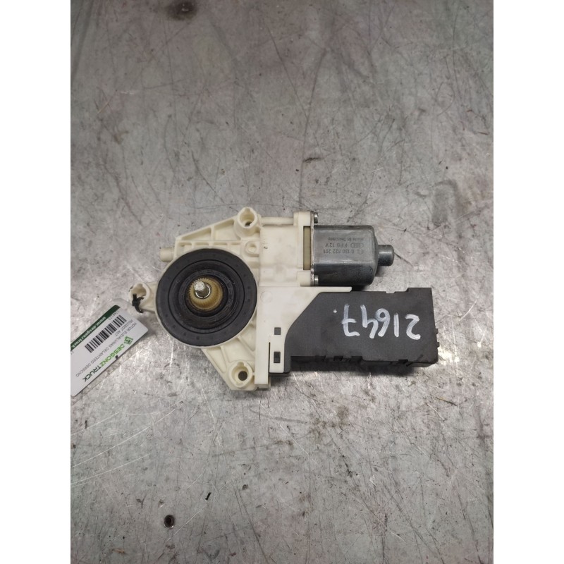 Recambio de motor elevalunas delantero derecho para peugeot 407 sr confort referencia OEM IAM 1137328126  0130822201 - Azul 4