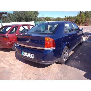 opel vectra c berlina del año 2003