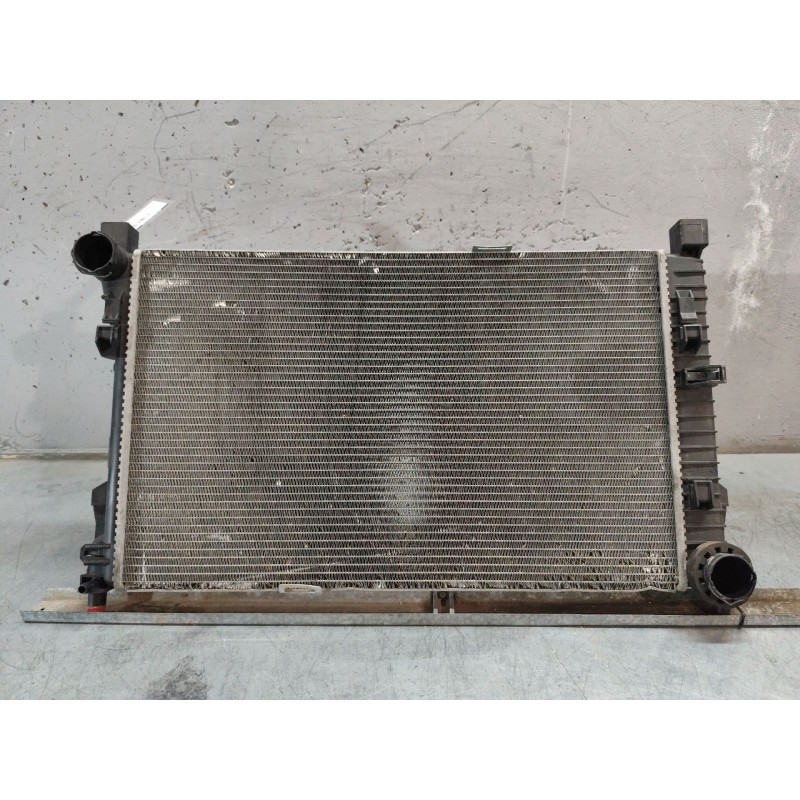 Recambio de radiador agua para mercedes-benz clase c (w203) berlina 2.2 cdi cat referencia OEM IAM A2035001103  