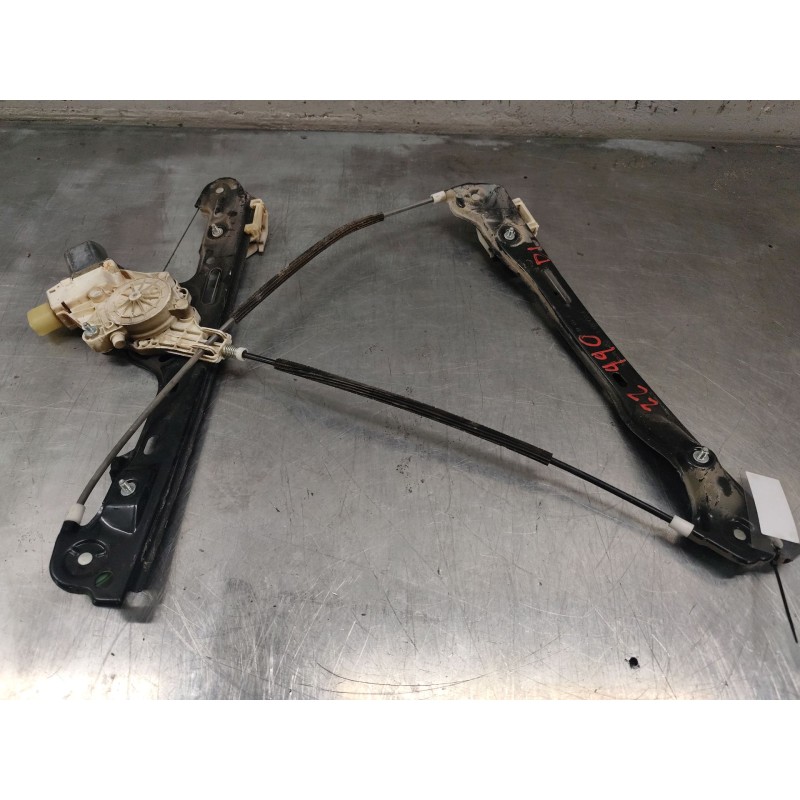 Recambio de elevalunas delantero izquierdo para bmw serie 1 berlina (e81/e87) 120d referencia OEM IAM   