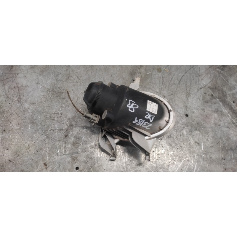 Recambio de faro antiniebla derecho para peugeot 206 berlina xt referencia OEM IAM   2 PINS - Rojo 2