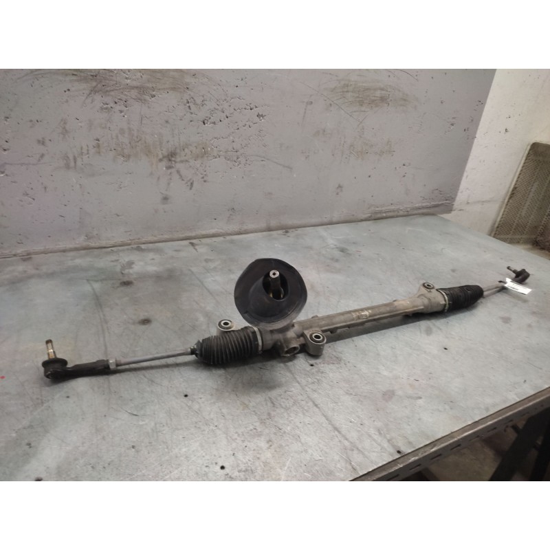 Recambio de cremallera direccion para ford fiesta vi (cb1, ccn) 1.25 referencia OEM IAM 8V513200CH  