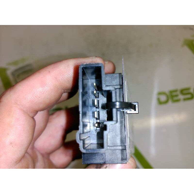 Recambio de mando regulador de faros para peugeot 206 berlina e-music referencia OEM IAM - Azul 2