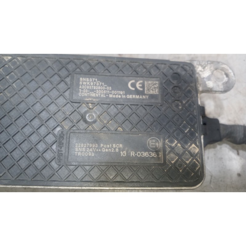 Recambio de sensor noxe para renault magnum ab 2005 12.8 diesel referencia OEM IAM 22827993 2