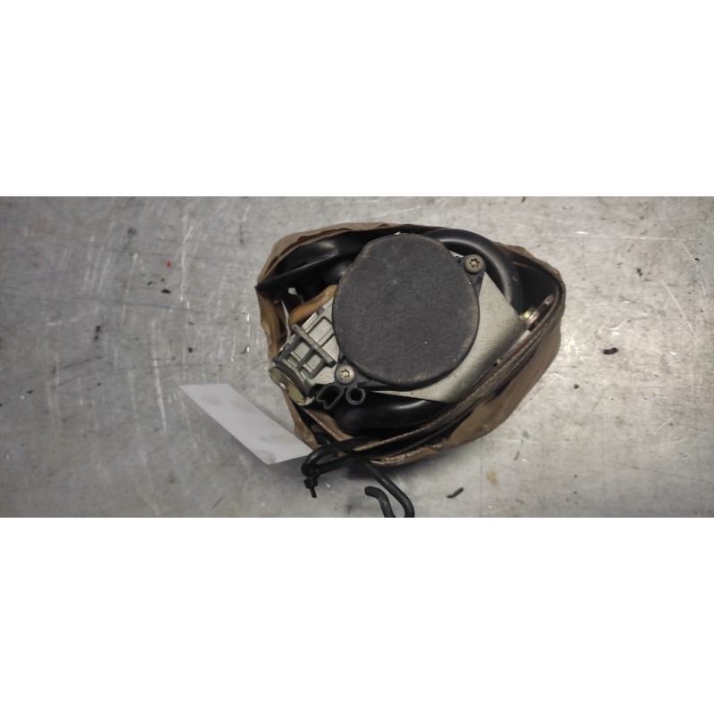 Recambio de cinturon seguridad delantero izquierdo para peugeot 407 1.6 hdi referencia OEM IAM 3