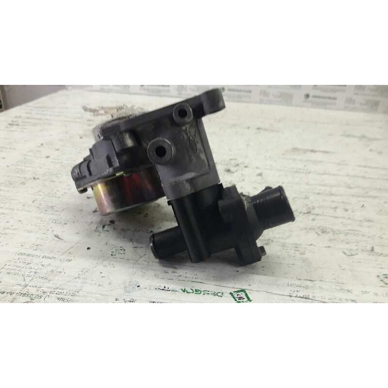Recambio de depresor freno / bomba vacio para ford mondeo berlina (ge) ambiente referencia OEM IAM 3