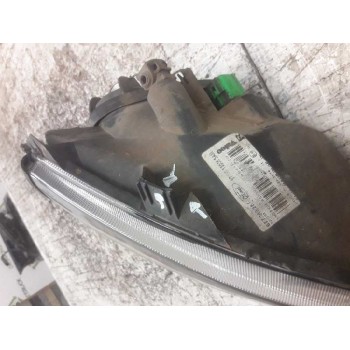 Recambio de faro derecho para ford ka (ccq) básico referencia OEM IAM 67724925  