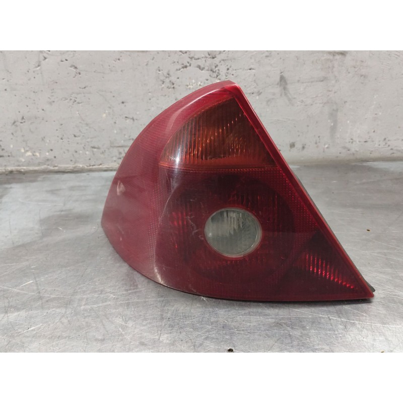 Recambio de piloto trasero izquierdo para ford mondeo iii (b5y) 2.0 16v di / tddi / tdci referencia OEM IAM   
