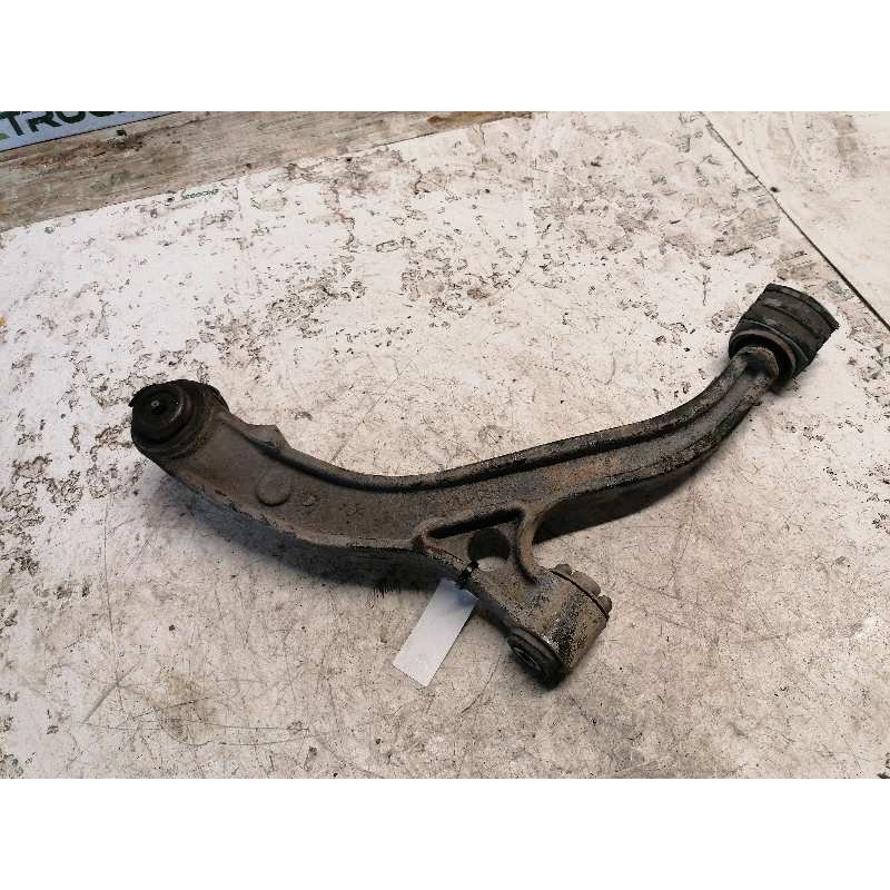 Recambio de brazo suspension inferior delantero izquierdo para chrysler voyager (rg) 2.5 crd executive referencia OEM IAM 046949 4