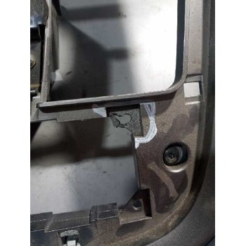 Recambio de embellecedor interior central para iveco stralis (as) 11.1 diesel referencia OEM IAM 504321643  
