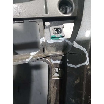Recambio de embellecedor interior central para iveco stralis (as) 11.1 diesel referencia OEM IAM 504321643  