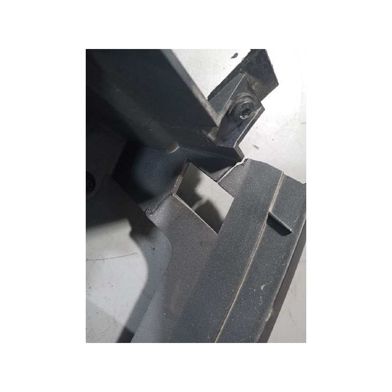 Recambio de embellecedor interior central para iveco stralis (as) 11.1 diesel referencia OEM IAM 504321643 - Gris 4