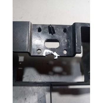Recambio de embellecedor interior central para iveco stralis (as) 11.1 diesel referencia OEM IAM 504321643  