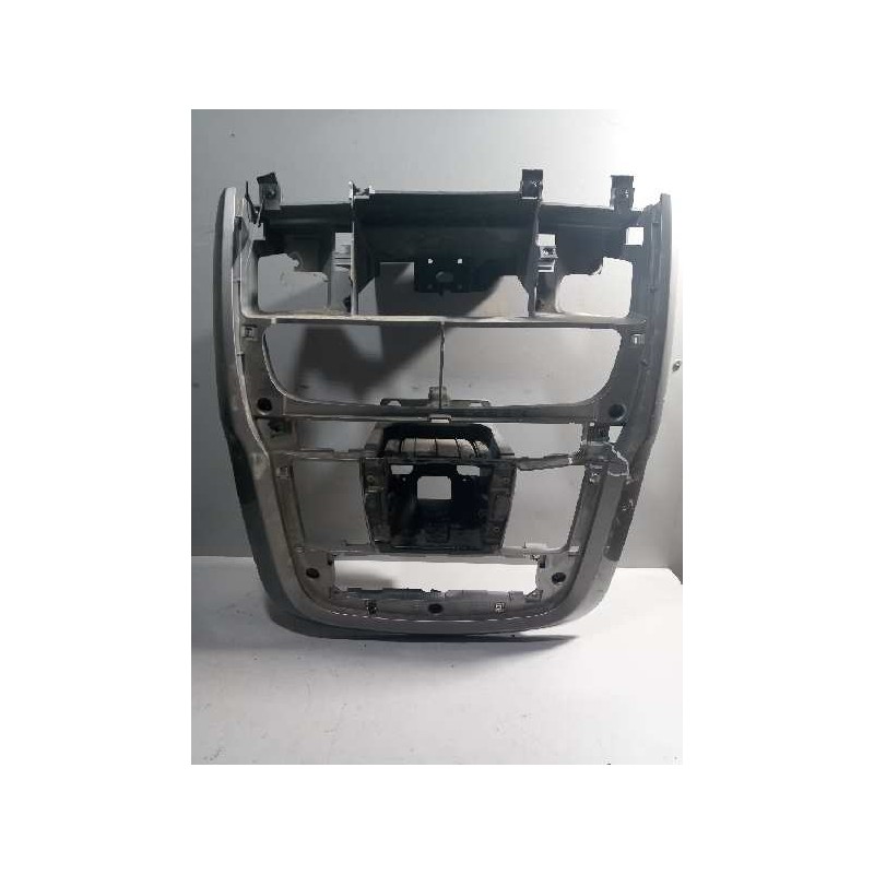 Recambio de embellecedor interior central para iveco stralis (as) 11.1 diesel referencia OEM IAM 504321643 - Gris 7