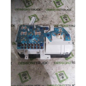 Recambio de cuadro instrumentos para nissan cabstar 01.04  cabina simple cabina individual referencia OEM IAM 32D00  